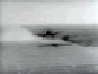 Музыкальный видеоклип Самолет Corsair F4U роняет бомбу на палубу авианосца 