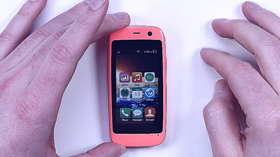  Самый маленький Android-смартфон в мире 