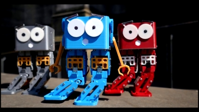 Музыкальный видеоклип 3D-печатный робот Marty 