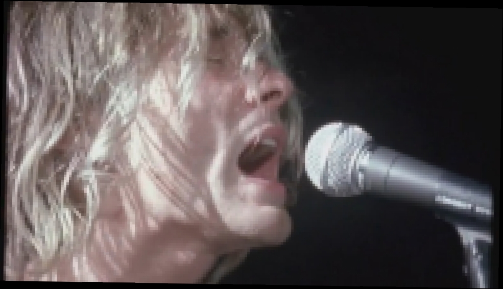 Музыкальный видеоклип NIRVANA - Smells like teen spirit (Live at the Paramount 1991) 