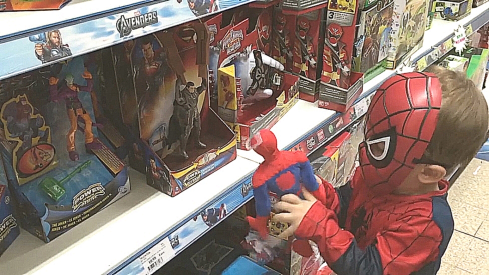 Спайдермен Маленький Человек Паук и Детский Магазин Игрушек 