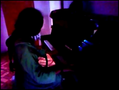 Музыкальный видеоклип девушка из кокшетау пианино спокойная музыка 