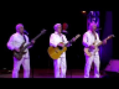 Музыкальный видеоклип Поющие гитары –20– Эх, дороги (25.02.2017, С-Петербург, Колизей - Арена) HD 