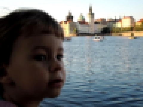 Музыкальный видеоклип Детская площадка Славянский остров Прага играем катаемся на качелях 