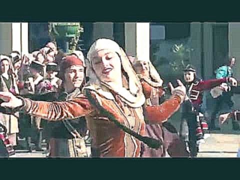 Музыкальный видеоклип Флешмоб на площади пьяцца в Батуми- День Матери ! 