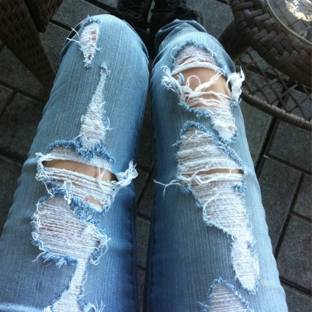 рваные джинсы фото Фейс